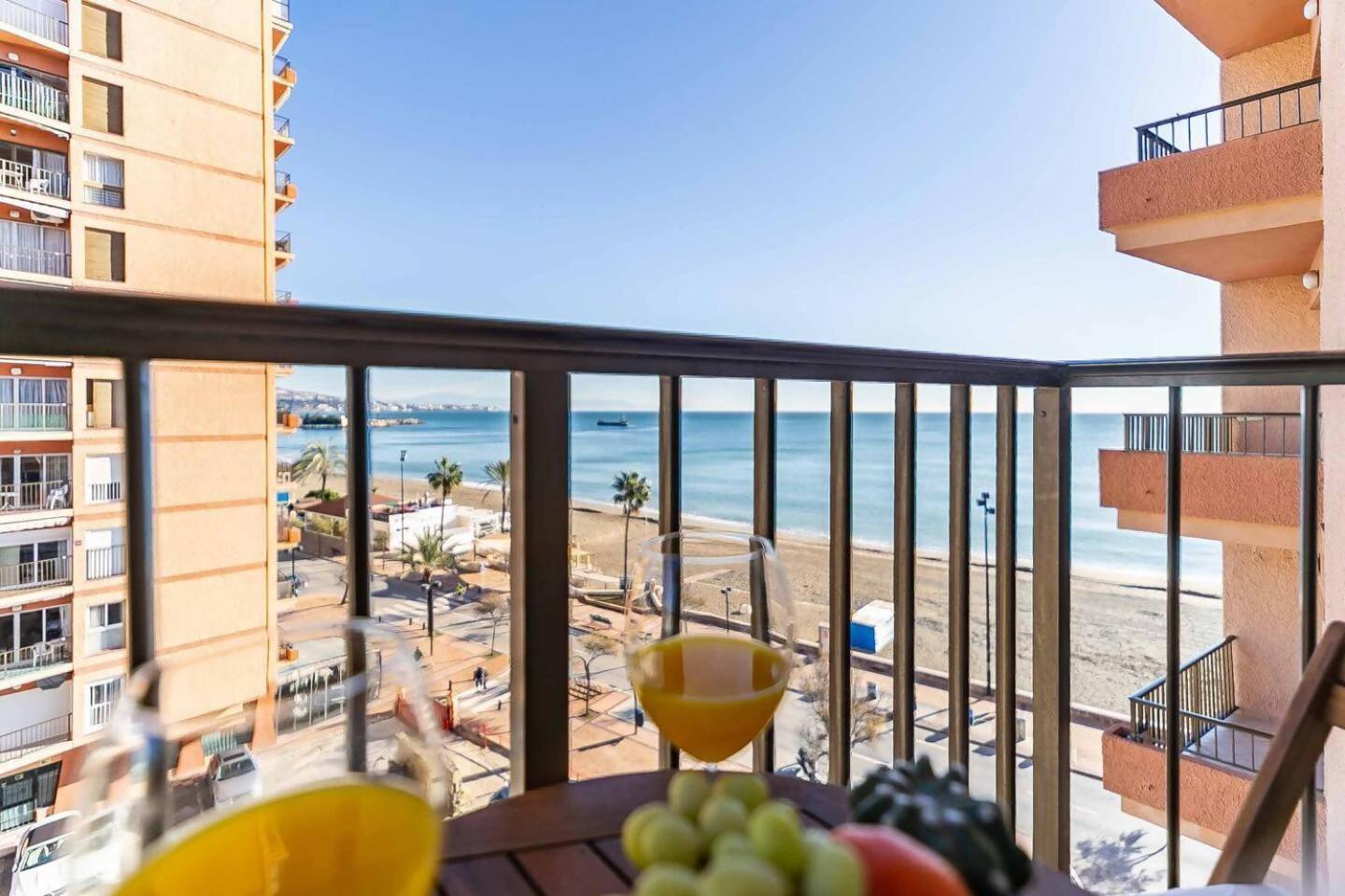 Cyv 1 Bed 1 Bath Beach View 푸엔히롤라 외부 사진