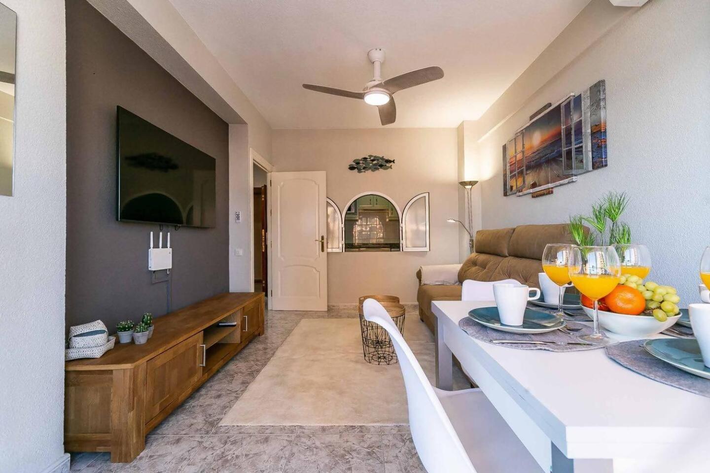 Cyv 1 Bed 1 Bath Beach View 푸엔히롤라 외부 사진